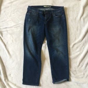 Old Navy boyfriend women’s size 10 cropped jeans